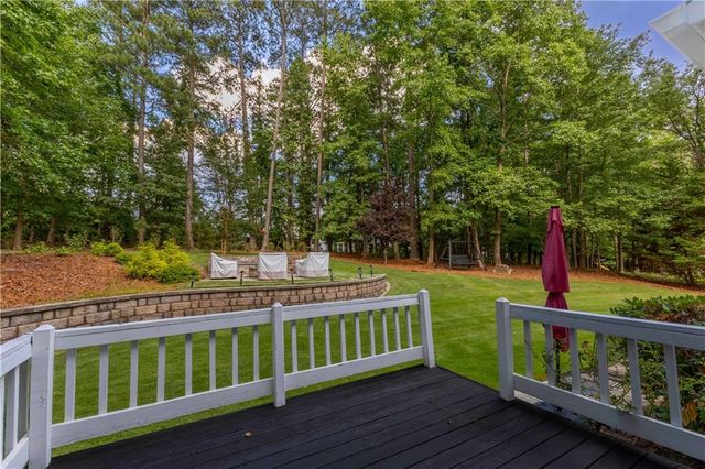 185 Highview Trace, Fayetteville, GA 30215