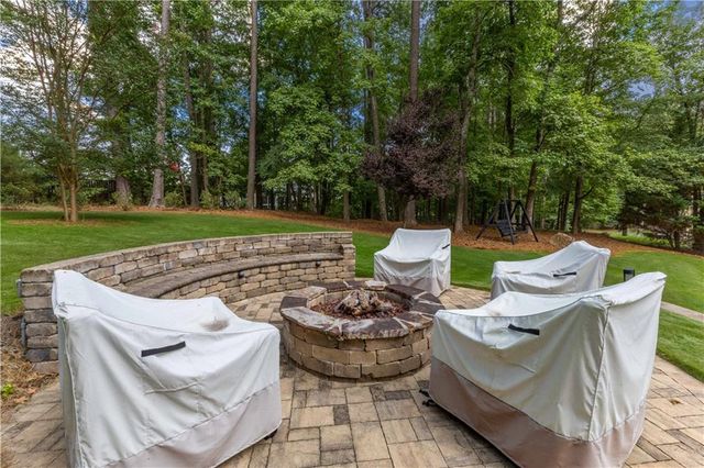 185 Highview Trace, Fayetteville, GA 30215