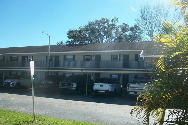 9821 113TH STREET 104, Seminole, FL 33772