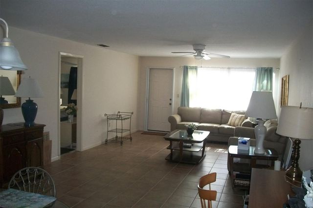 9821 113TH STREET 104, Seminole, FL 33772