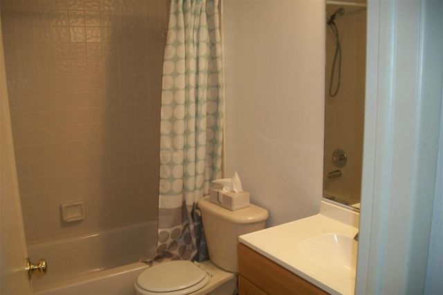 9821 113TH STREET 104, Seminole, FL 33772