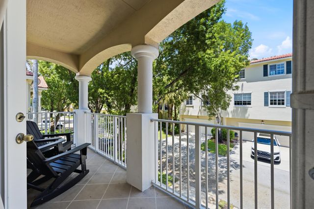 4541 HIGHGATE Drive A, Delray Beach, FL 33445