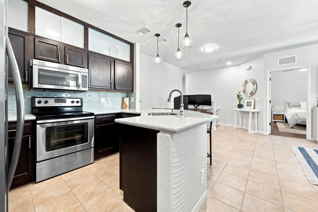 4541 HIGHGATE Drive A, Delray Beach, FL 33445