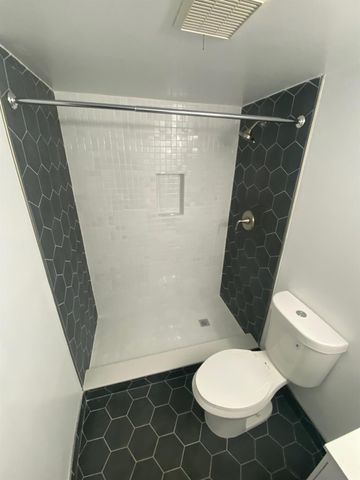 613 S State Road 7 3G, Margate, FL 33068