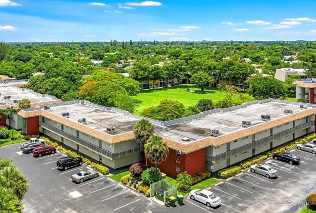 613 S State Road 7 3G, Margate, FL 33068