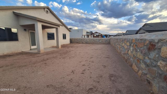 353 Mercy Tellez Court, Socorro, TX 79927