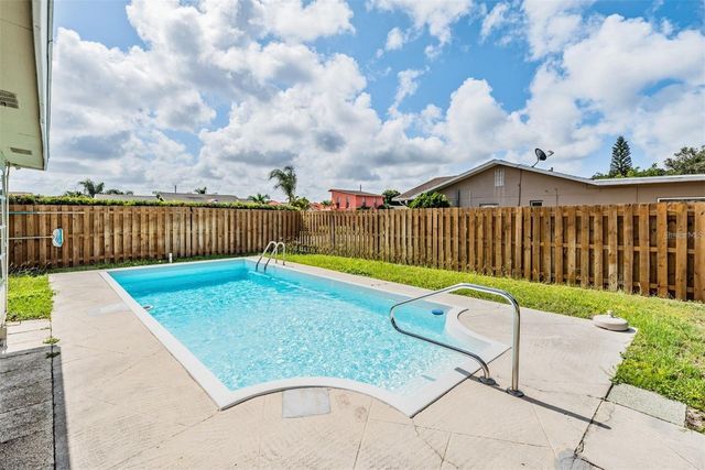 11440 130TH AVENUE, Largo, FL 33778