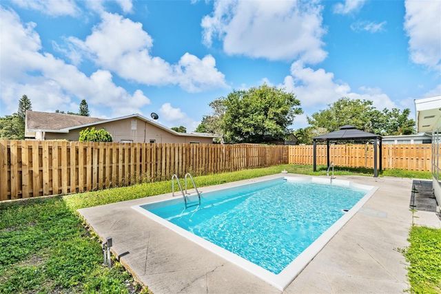 11440 130TH AVENUE, Largo, FL 33778