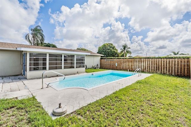 11440 130TH AVENUE, Largo, FL 33778