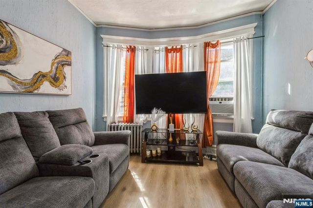 91 Aldine Street, Newark, NJ 07112