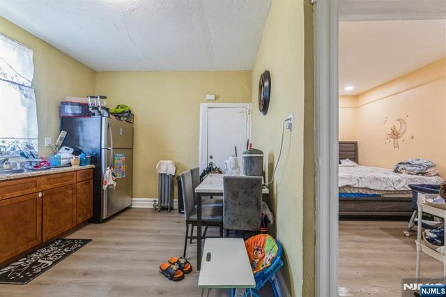 91 Aldine Street, Newark, NJ 07112