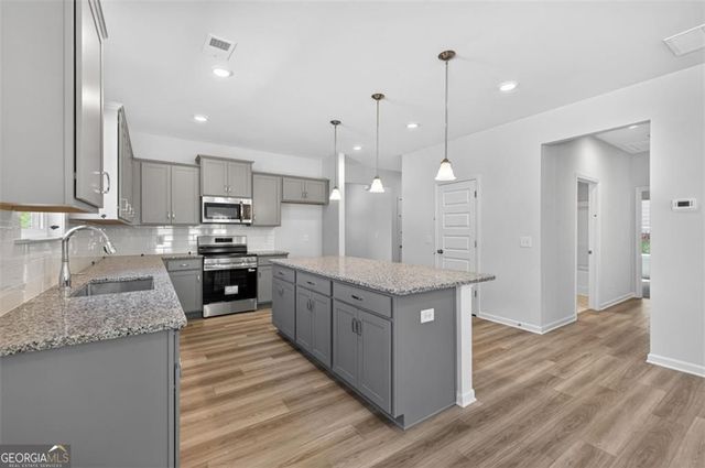 120 Summerfield Place Drive, Carrollton, GA 30117