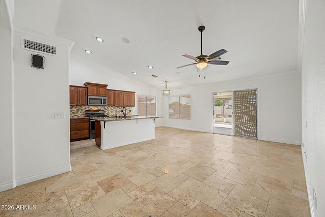 5007 W DAVIS Road, Glendale, AZ 85306