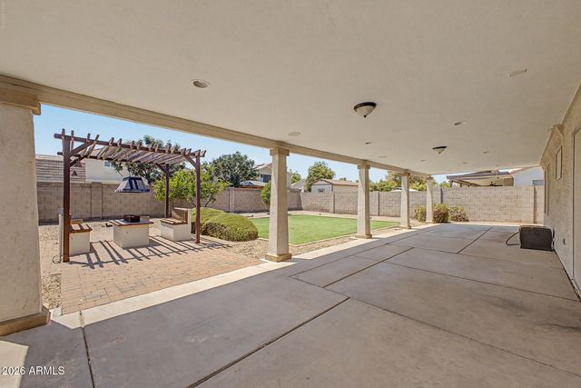 5007 W DAVIS Road, Glendale, AZ 85306