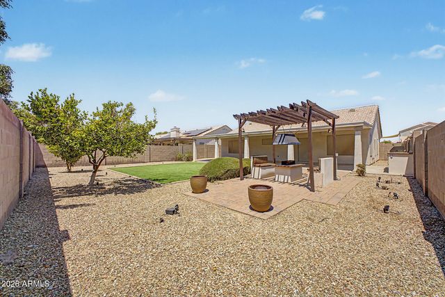 5007 W DAVIS Road, Glendale, AZ 85306