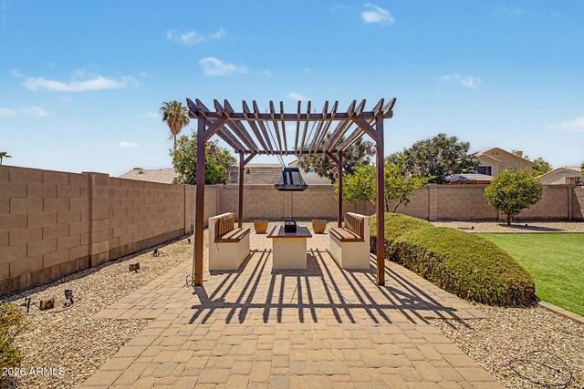 5007 W DAVIS Road, Glendale, AZ 85306