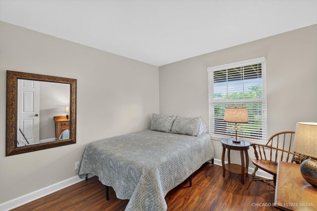 514 Palm Court A, Crystal Lake, IL 60014