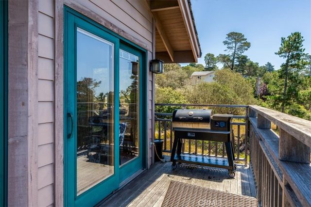 1919 Richard Avenue, Cambria, CA 93428