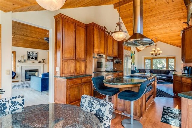 1919 Richard Avenue, Cambria, CA 93428