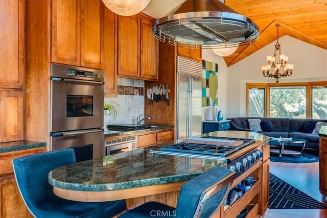 1919 Richard Avenue, Cambria, CA 93428