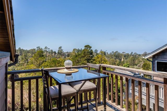 1919 Richard Avenue, Cambria, CA 93428