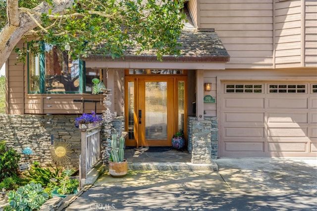 1919 Richard Avenue, Cambria, CA 93428