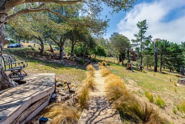 1919 Richard Avenue, Cambria, CA 93428