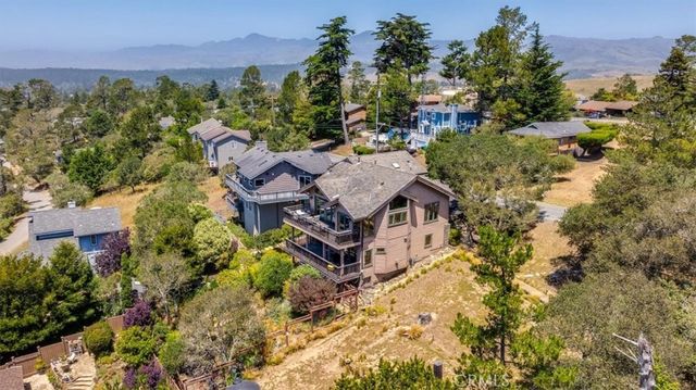 1919 Richard Avenue, Cambria, CA 93428