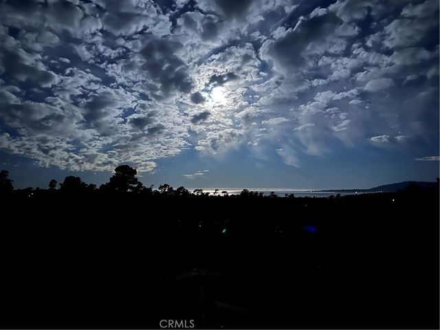1919 Richard Avenue, Cambria, CA 93428