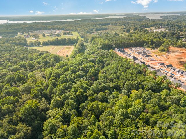 8137 McDonald Drive, Sherrills Ford, NC 28673