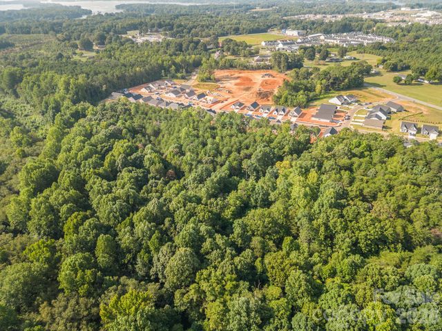 8137 McDonald Drive, Sherrills Ford, NC 28673