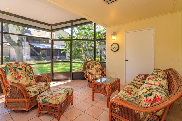 6128 RAINTREE DRIVE L2, Orlando, FL 32822