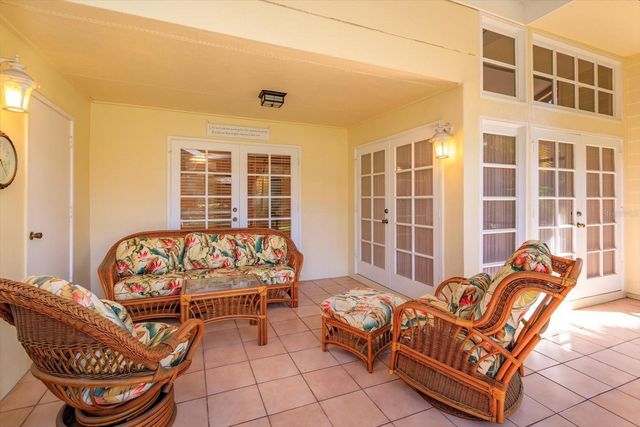 6128 RAINTREE DRIVE L2, Orlando, FL 32822