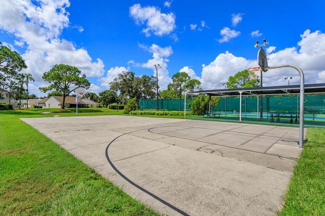 6128 RAINTREE DRIVE L2, Orlando, FL 32822