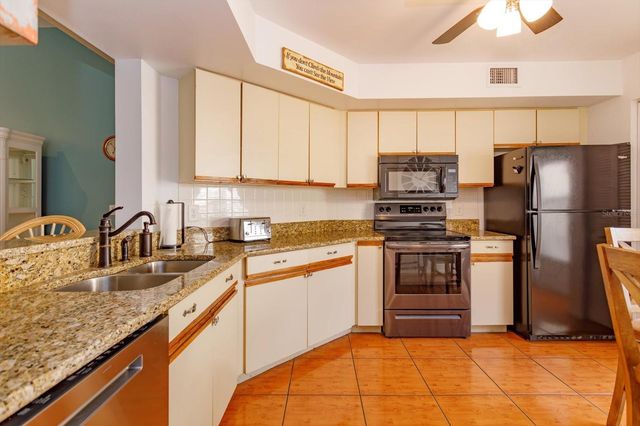 6128 RAINTREE DRIVE L2, Orlando, FL 32822