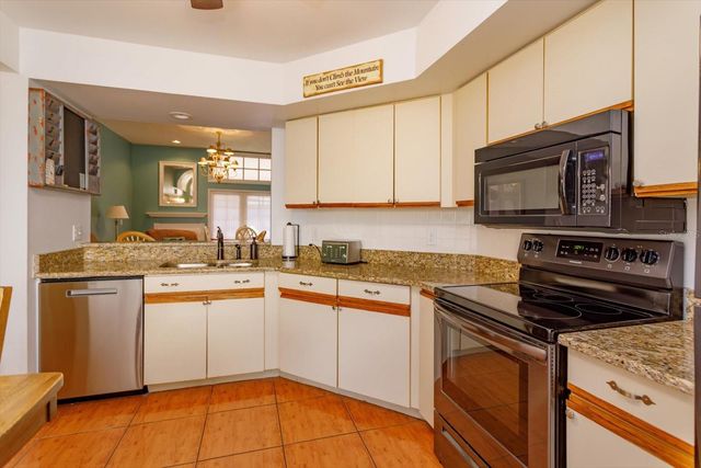 6128 RAINTREE DRIVE L2, Orlando, FL 32822