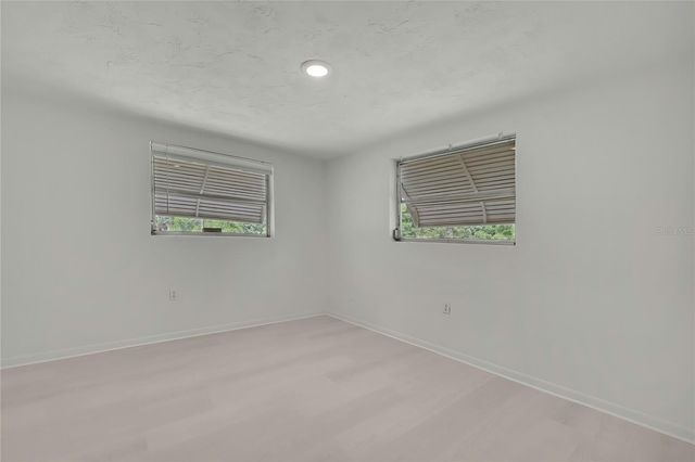 1 E MURRAY STREET, Beverly Hills, FL 34465