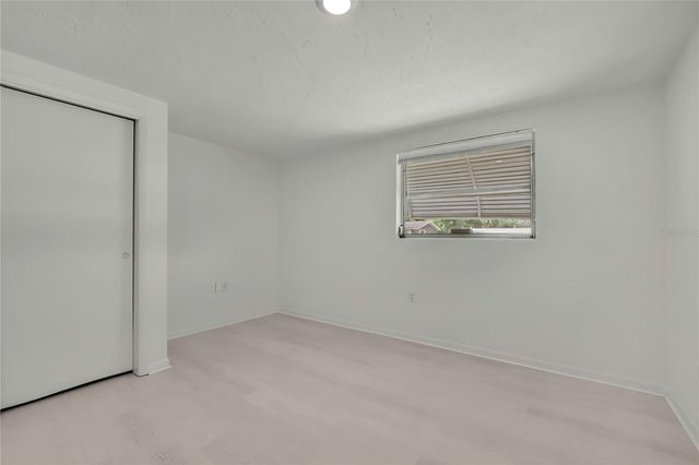 1 E MURRAY STREET, Beverly Hills, FL 34465