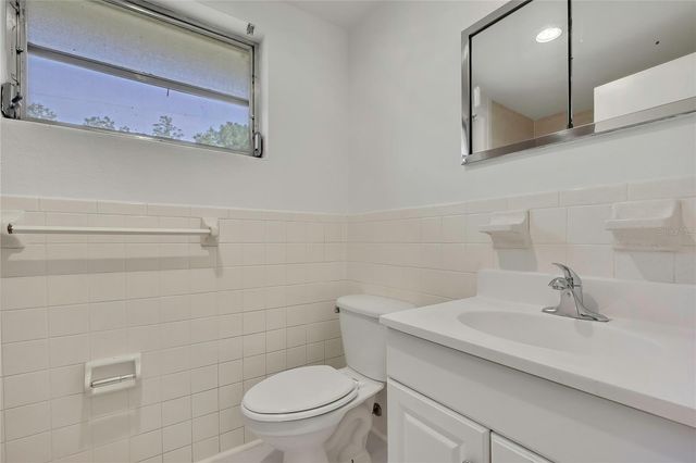 1 E MURRAY STREET, Beverly Hills, FL 34465