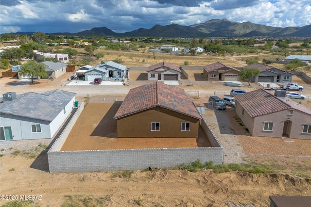 218 S Atlanta Street, Vail, AZ 85641