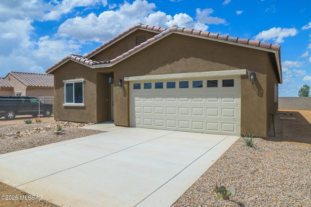 218 S Atlanta Street, Vail, AZ 85641