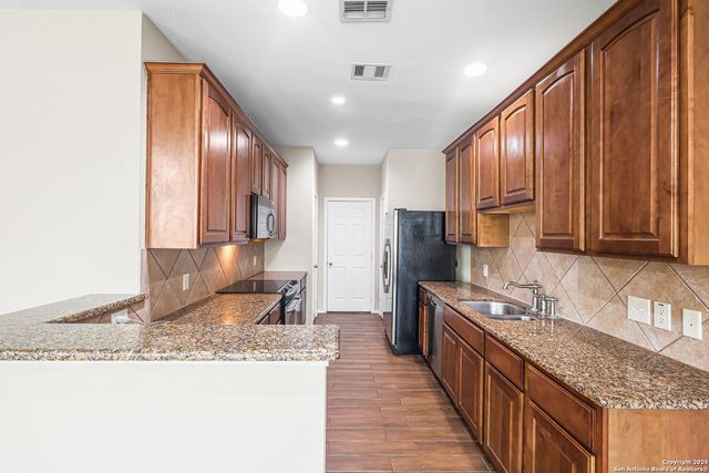 6731 Terra Rye, San Antonio, TX 78240