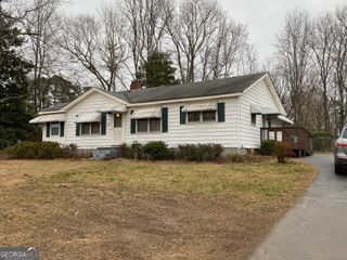 4035 S Bogan Road, Buford, GA 30519