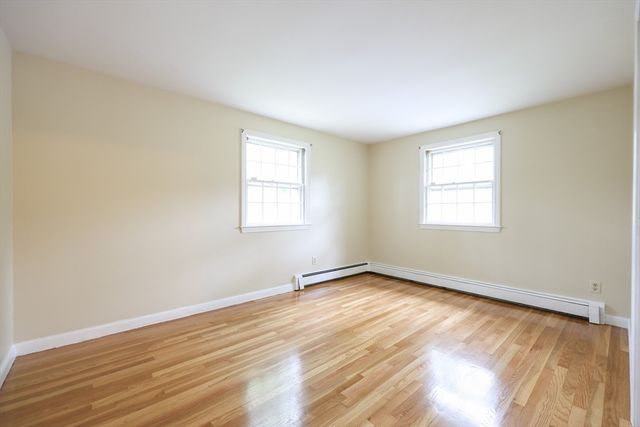 262 Daniels St, Franklin, MA 02038