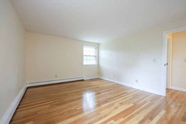 262 Daniels St, Franklin, MA 02038