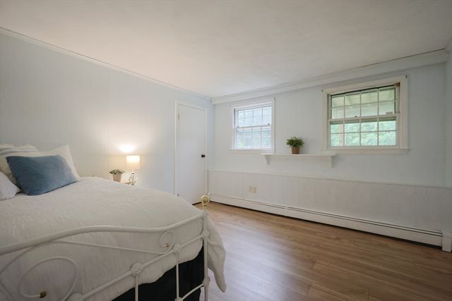 262 Daniels St, Franklin, MA 02038