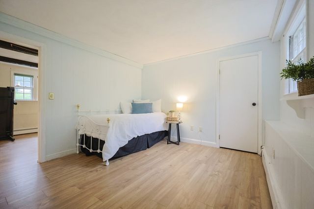 262 Daniels St, Franklin, MA 02038
