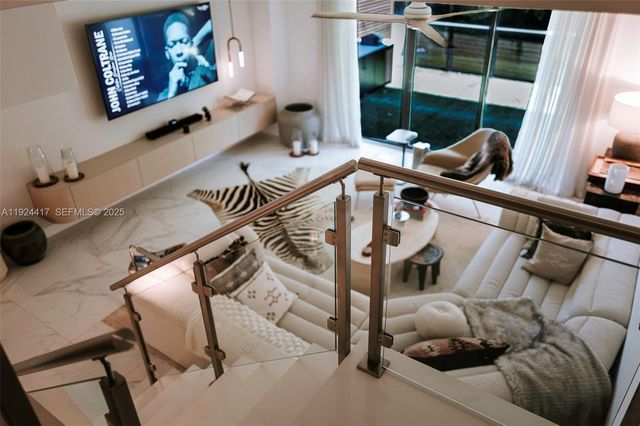 3040 N Ocean Blvd N105, Fort Lauderdale, FL 33308