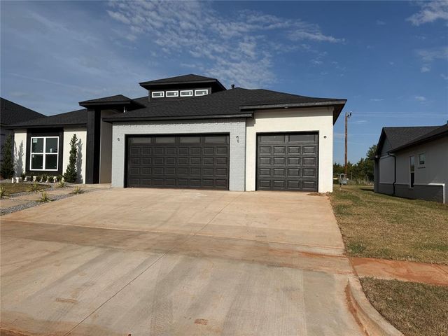 14537 Astor Lane, Yukon, OK 73099