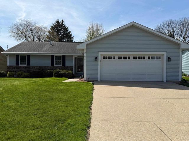2103 Clover Lane, Janesville, WI 53545
